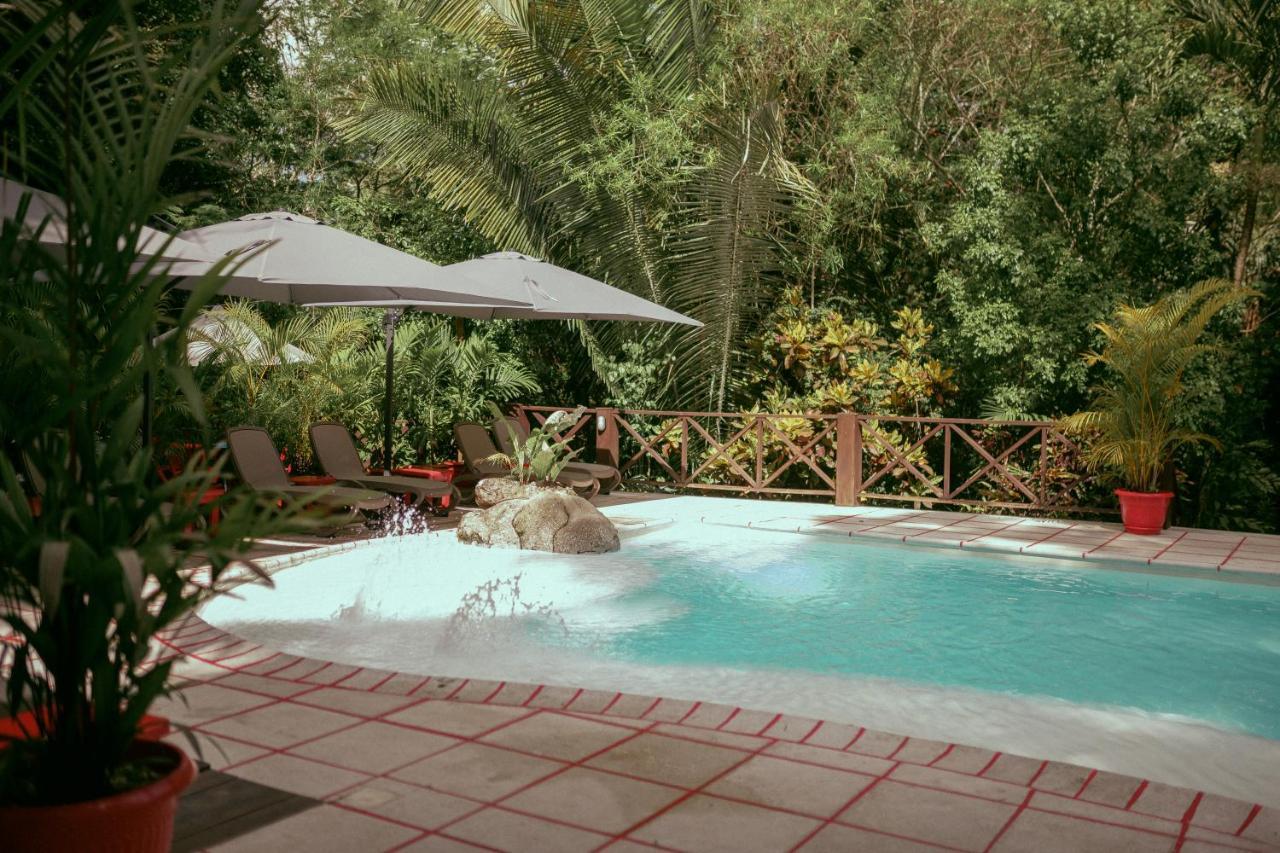 Hotel Jungle Lodge Tikal Exterior photo