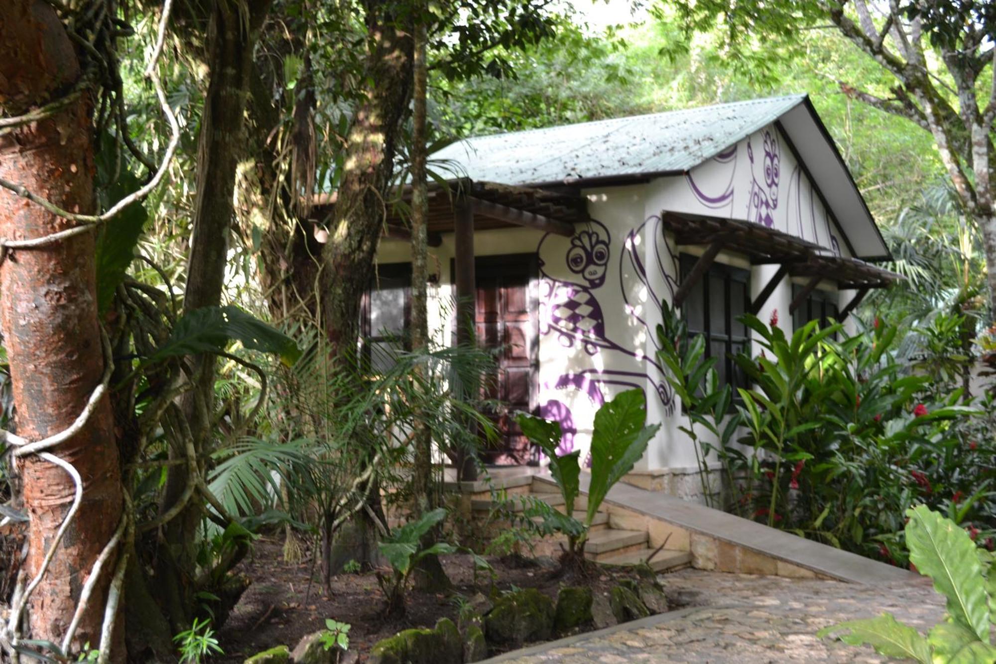 Hotel Jungle Lodge Tikal Room photo