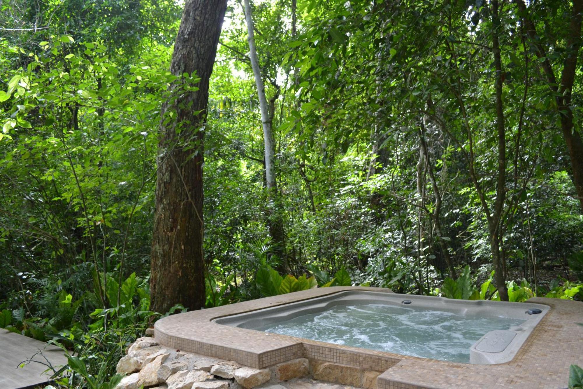 Hotel Jungle Lodge Tikal Room photo