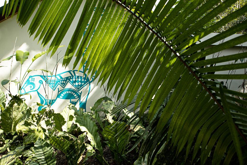 Hotel Jungle Lodge Tikal Exterior photo